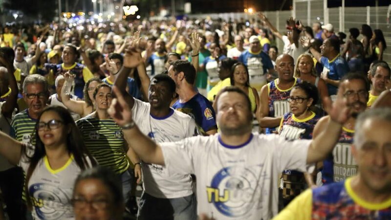 Unidos da Tijuca inicia ensaios de rua nesta quarta-feira